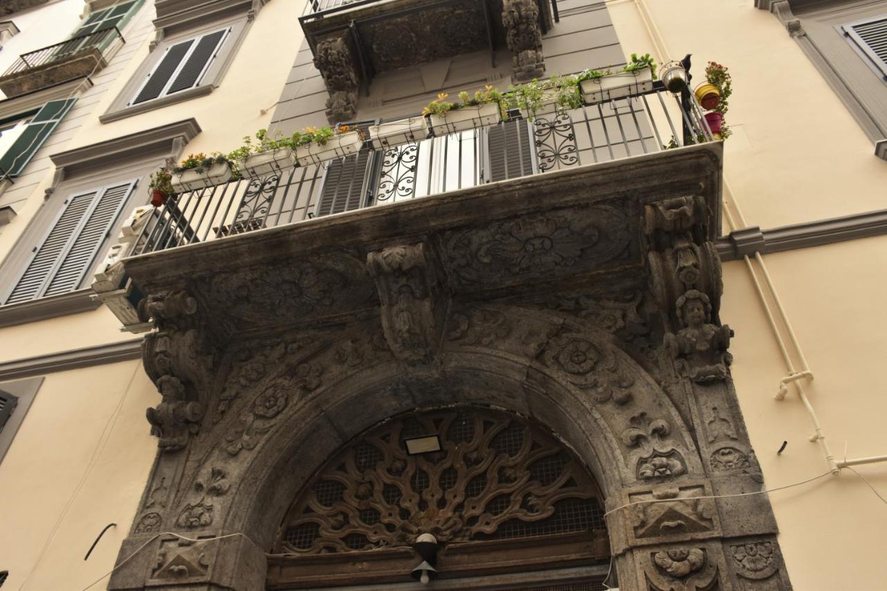 Appartement La Cartolina Di Free Parking For Small Cars Only Naples