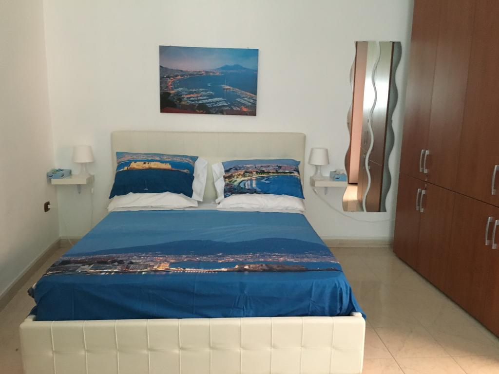 Appartement La Cartolina Di Free Parking For Small Cars Only Naples